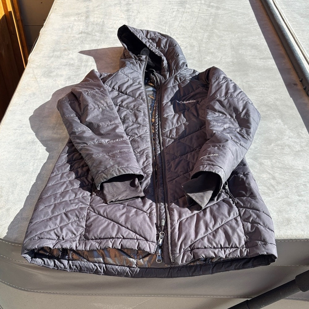 Columbia Women's black Puffer Jacket (2023/2024)